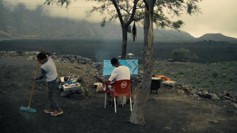 Apple Cider Vinegar (Sofie Benoot, 2024)